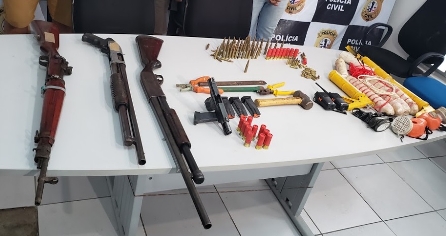Polícia prende quadrilha especializada em assalto a bancos