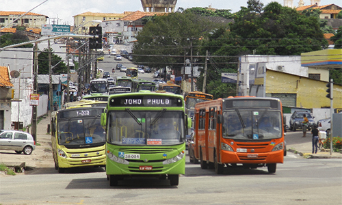 Paralisação parcial dos rodoviários completa quatro dias nesta segunda sem previsão de acordo