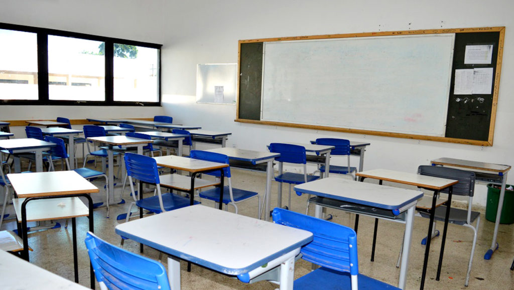 Para Gastão Vieira, cortes podem comprometer ensino superior