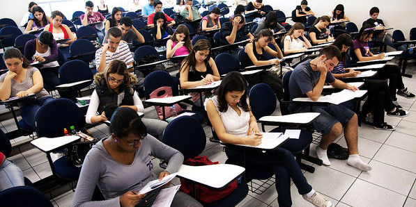 Estudantes poderão se inscrever no Enem até hoje (17)