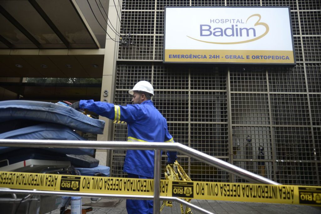 Polícia fará nova perícia no prédio do Hospital Badim nesta terça