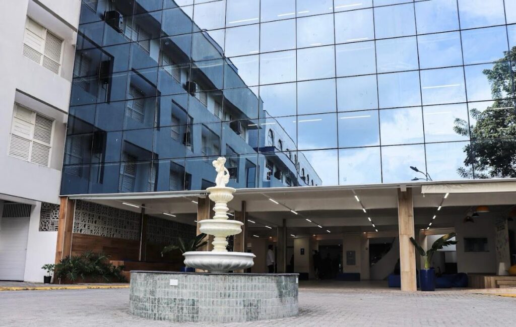 CEST & Novos Cursos de Graduação 100%