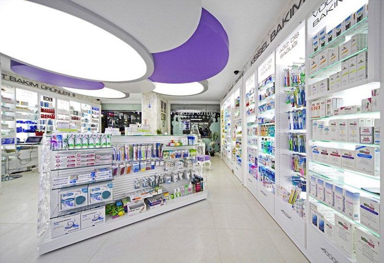 Entidades criticam permissão para farmacêutico prescrever medicamento