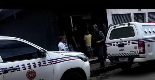 Empresário é feito de refém durante assalto, no bairro do São Bernardo