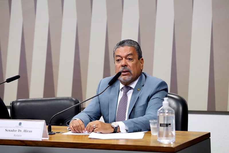Senador propõe proibição de jogos de azar em bets e criação de ambulatórios no SUS para tratamento de dependentes