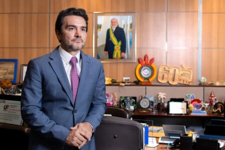 Celso Sabino deixa o cargo após expulsão do União Brasil