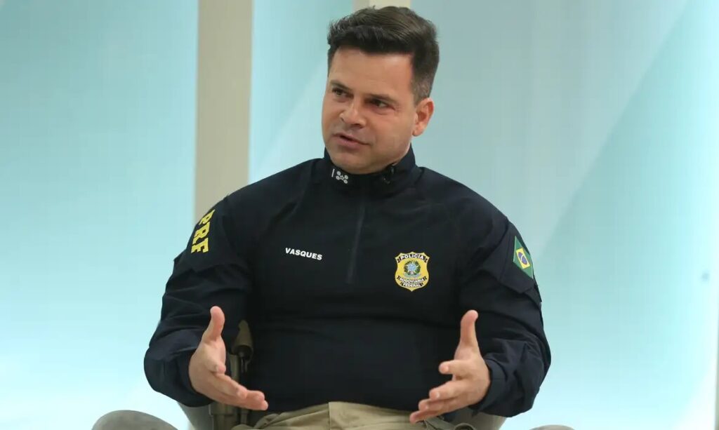 Ex-diretor da PRF de Bolsonaro é preso no Paraguai ao tentar fugir após condenação por golpe