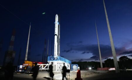 Foguete sul-coreano tem lançamento adiado