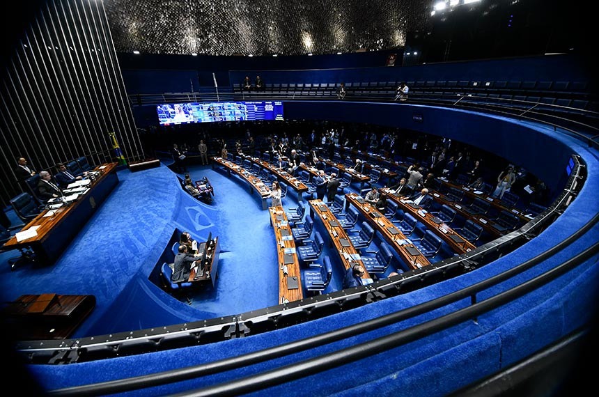 Senado deve analisar projeto que cria cadastro nacional de presos e foragidos