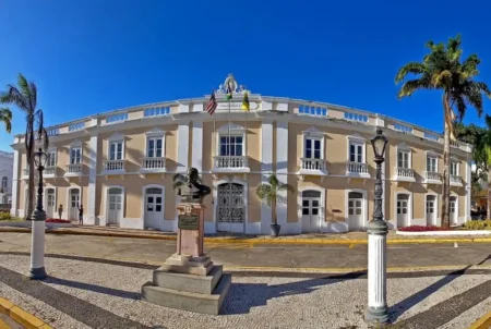 Prefeitura de São Luís exonera servidores enquanto greve de rodoviários paralisa transporte
