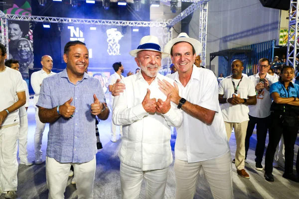 Homenagem a Lula não evita rebaixamento da Acadêmicos de Niterói no Grupo Especial