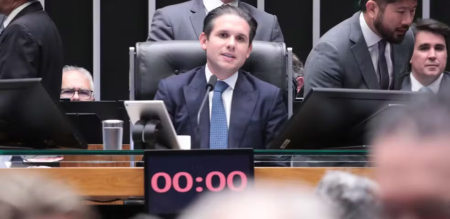 Câmara aprova PL Antifacção e retira taxação de bets; texto vai à sanção