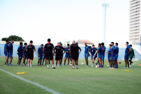 Imperatriz faz último treino no Maranhão e viaja para decisão na Série D