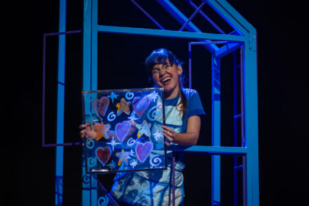 Espetáculo infantil “Da Janela” estreia nesta quarta-feira (29) em São Luís com proposta inovadora de teatro infantil acessível