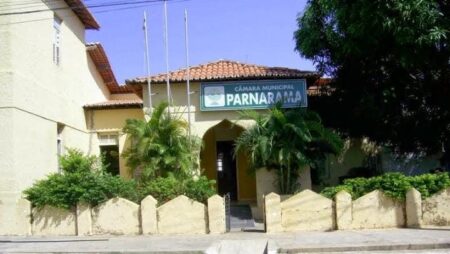 Ministério Público investiga suspeita de nepotismo e servidora fantasma na Câmara de Parnarama