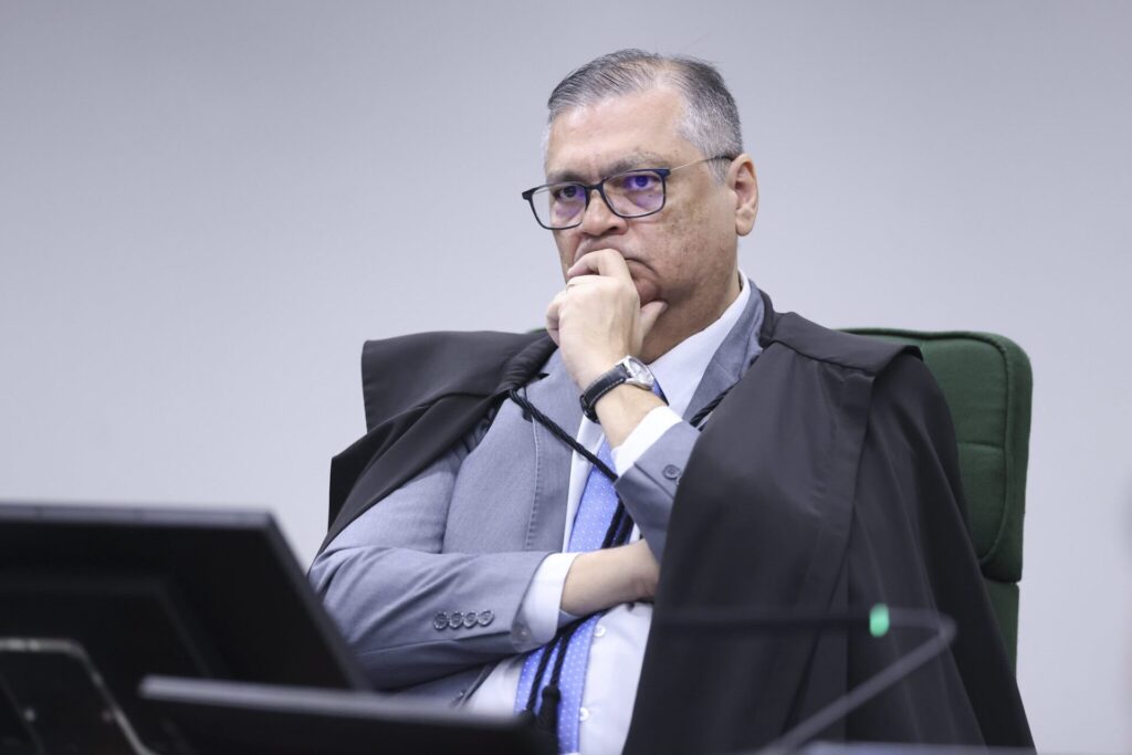 Auditorias da CGU revelam irregularidades e Dino determina ampliação de investigações da PF sobre emendas