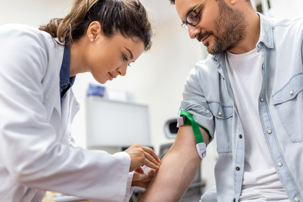 Alunos e professores do UniFacimp Wyden se mobilizam em campanha para incentivar a doação de sangue