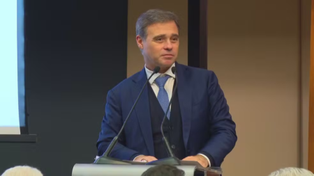 Ministro do STF defende sigilo da fonte e restringe apuração sobre vazamento a agentes públicos