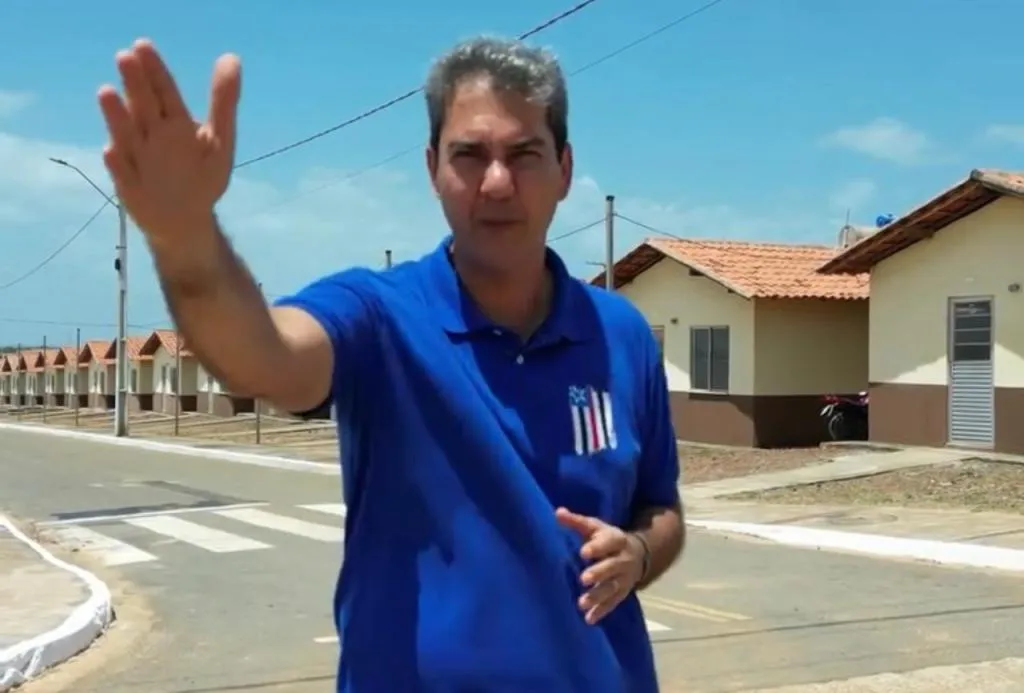 Justiça Eleitoral proíbe Eduardo Braide de ir a entrega de casas e mantém vídeos no ar