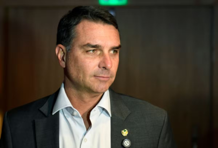 Sistema do TSE é suspenso após filiação falsa de Flávio Bolsonaro ao partido Missão