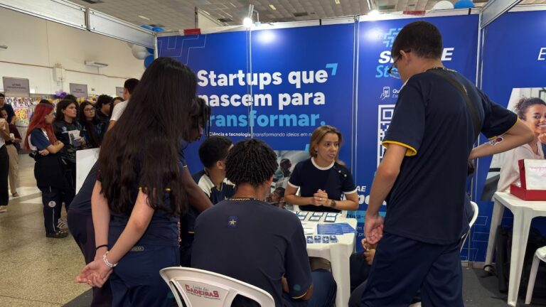 Missão Empreendedora do Sebrae reúne mais de 240 estudantes durante Feira das Profissões da UFMA