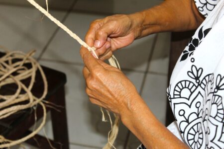 Projeto Arte em Fibra fortalece artesanato e empreendedorismo do MA com exposição gratuita de fotografia e coleção de bolsas exclusivas