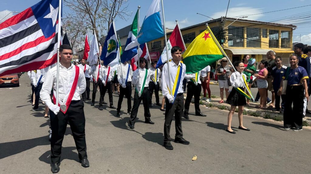 CENAZA REALIZA 28ª EDIÇÃO DE DESFILE CÍVICO-ESTUDANTIL NESTA SEXTA-FEIRA