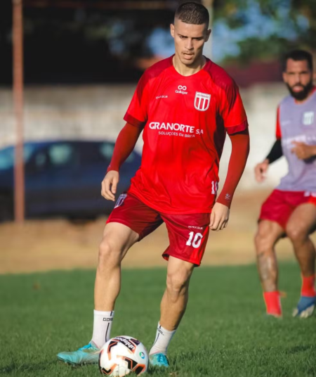 Maranhão renova com o meia Jorge e chega ao quinto jogador confirmado para 2027