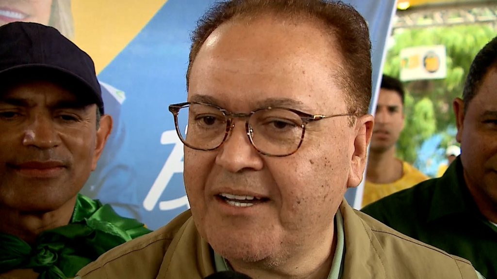 TRE-MA vota pelo indeferimento da candidatura de Roberto Rocha ao governo do Maranhão