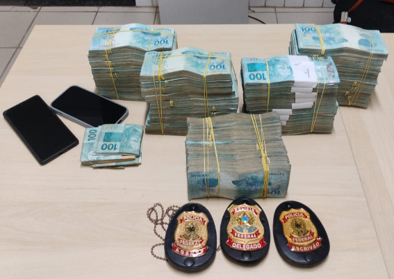 Policia Federal apreende R$ 500 mil em Santa Inês e investiga ligação com financiamento eleitoral
