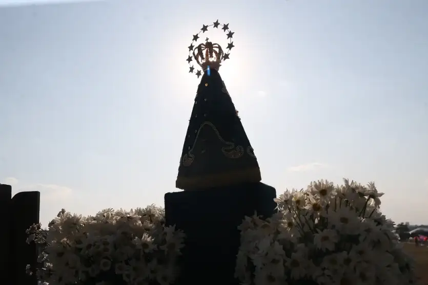 Dino determina que PF investigue ataques a imagens religiosas em oito localidades do país
