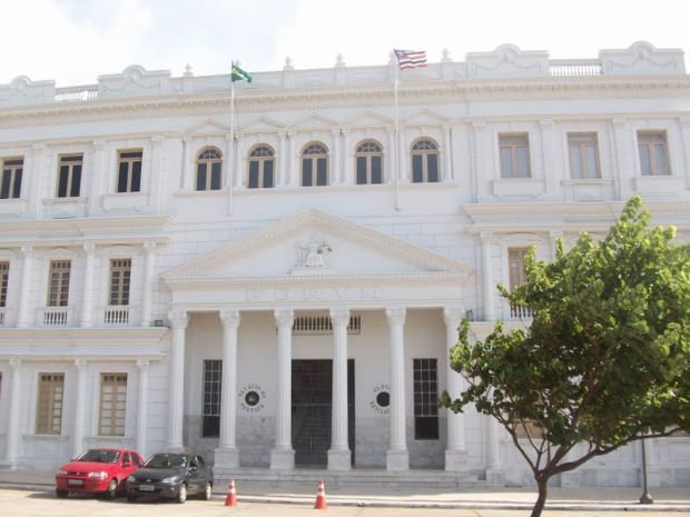 TJMA abre vagas de estágio remunerado para alunos do Ensino Médio