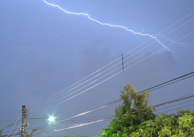 Equatorial Maranhão alerta para o uso econômico e seguro da energia elétrica durante o período chuvoso