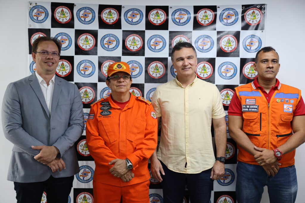 Alcoa entrega equipamentos e materiais para Defesa Civil Estadual