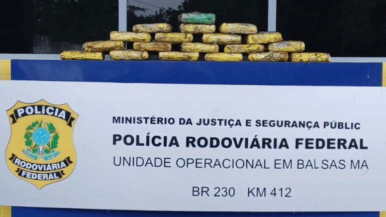 PRF apreende 22 quilos de skunk em abordagem na BR-230