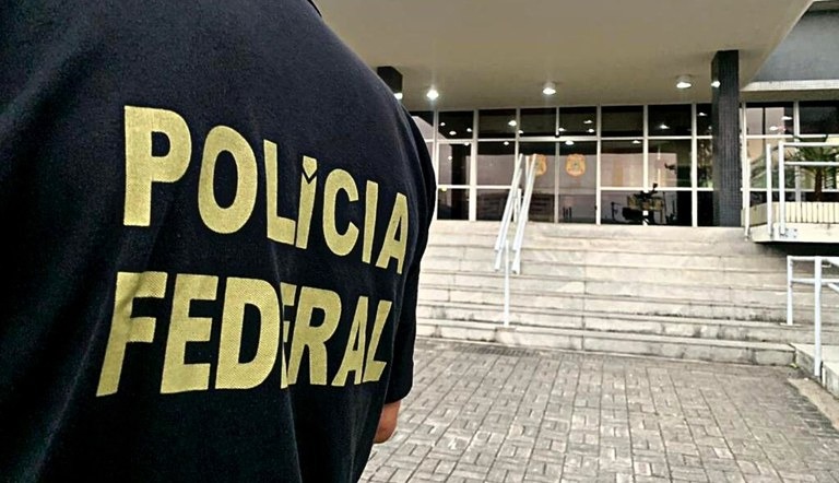 Polícia Federal prende irlandês suspeito de homicídio no Maranhão para deportação
