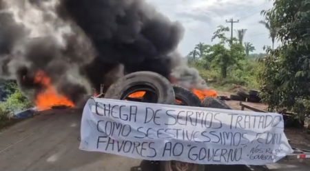 Manifestantes interditam rodovia no Maranhão em protesto por condições da pista