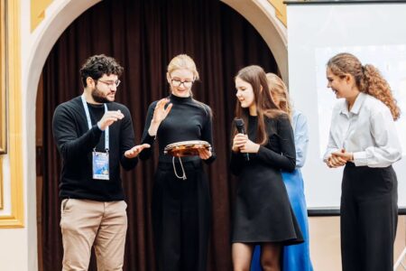 De volta aos palcos do mundo, artista maranhense mobiliza novos talentos para festival BRICS