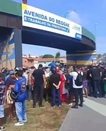 Acidente em viaduto de São Luís deixa motociclista ferido