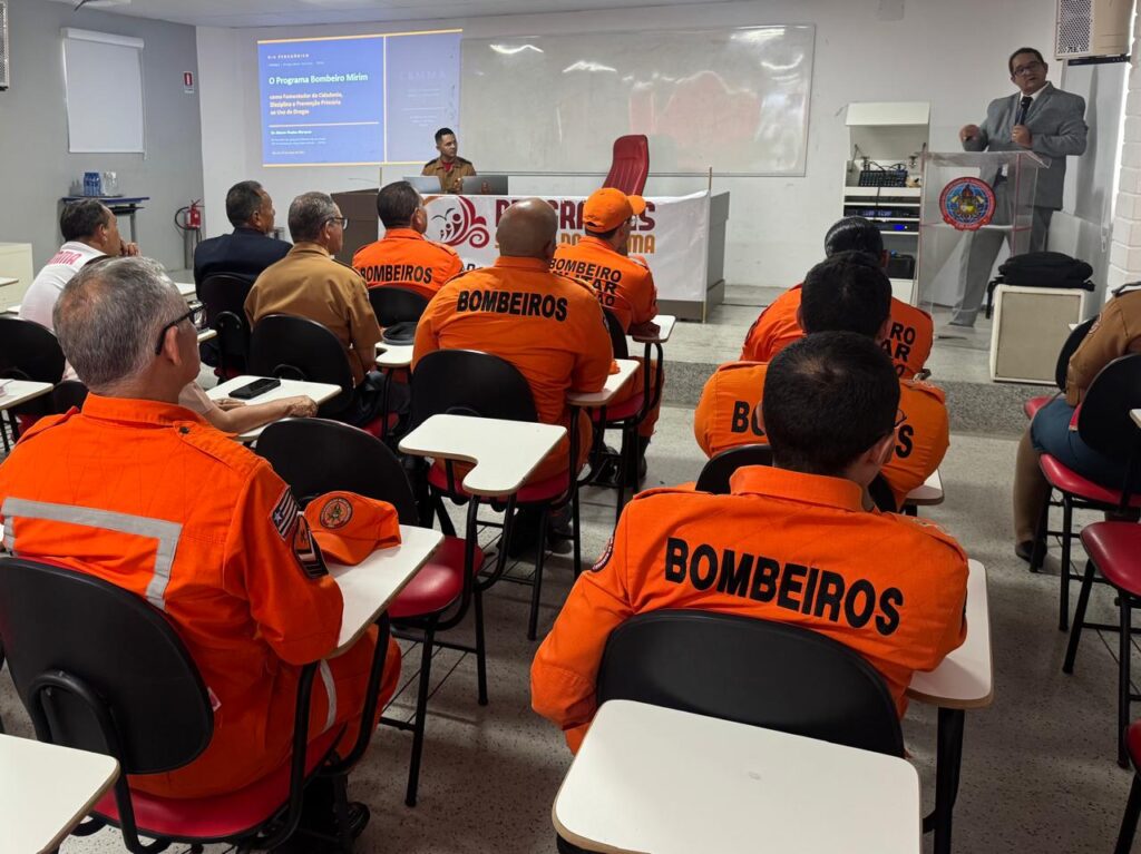 Corpo de Bombeiros alinha diretrizes do Programa Bombeiro Mirim para 2026