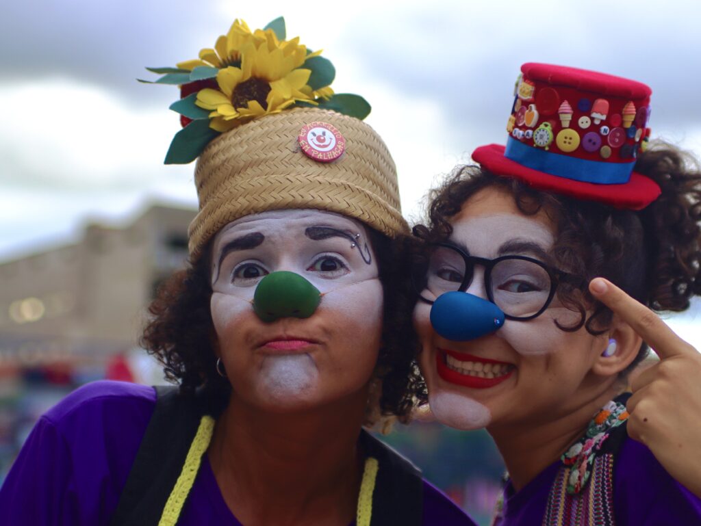 Caravana O Circo Tá na Rua ocupa praças de São Luís Gonzaga e Pedreiras com programação gratuita