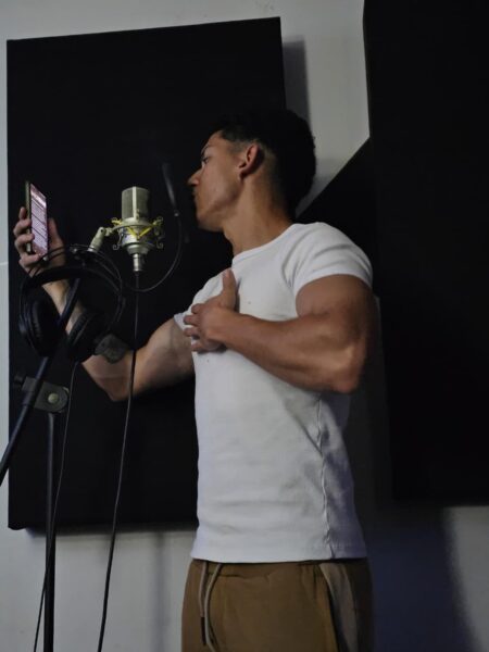 Artista Dhon lança EP “Por Vocês” e reforça cena Rap local
