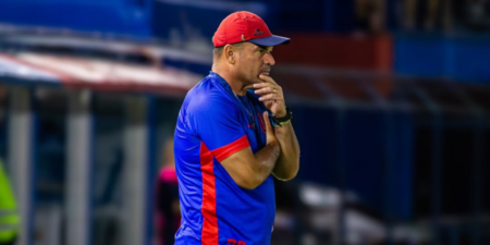 Imperatriz confirma Emerson Cris como novo técnico e anuncia atacante Luizinho