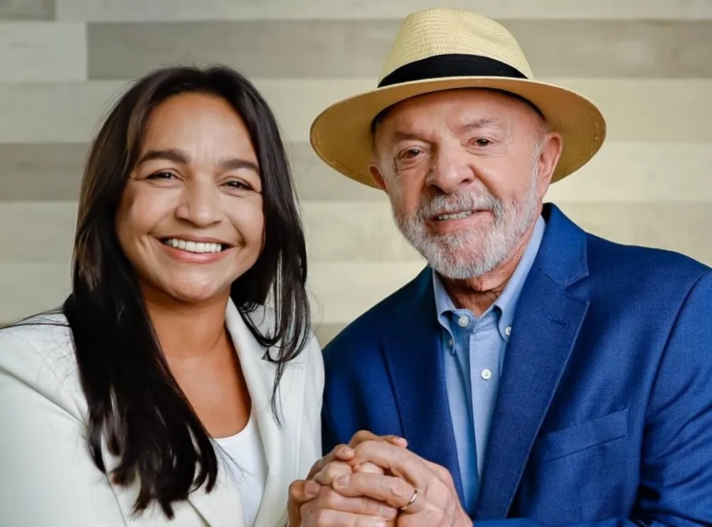 Lula grava vídeo em apoio à reeleição de Eliziane Gama e chama senadora de “do meu coração”