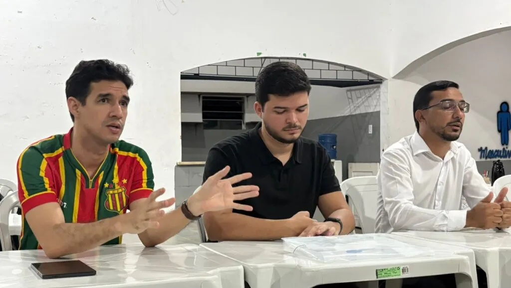 Justiça suspende junta provisória e mantém Sérgio Frota no comando do Sampaio Corrêa