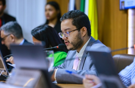 Câmara de São Luís aprova projetos sobre saúde mental, família e infraestrutura